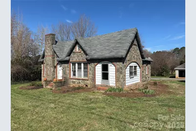 905 Conover Boulevard E, Conover, NC 28613 - Photo 23