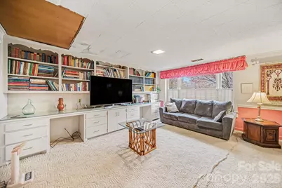 2501 Club Drive, Gastonia, NC 28054 - Photo 9