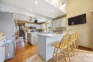 93 Hidden Falls Dr, Asheville, NC 28804 - Photo 21