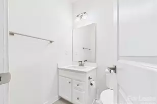 3131 Coquina Ln, Charlotte, NC 28206 - Photo 23