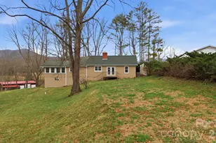 3920 Bryson City Rd, Franklin, NC 28734 - Photo 7