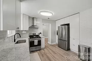 2006 Tyvola Rd, Charlotte, NC 28210 - Photo 9