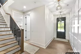 1002 Kingbird Ln, Clover, SC 29710 - Photo 5