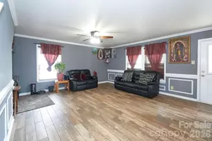 2443 Mint Thistle Ct, Charlotte, NC 28269 - Photo 5