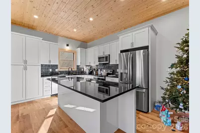 80-81 Villa Lane, Brevard, NC 28712 - Photo 33