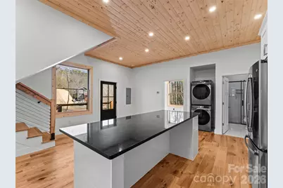 80-81 Villa Lane, Brevard, NC 28712 - Photo 15