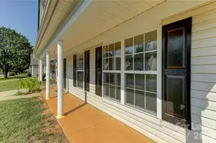 524 Stillgreen Ln, Charlotte, NC 28214 - Photo 7