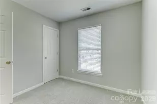 524 Stillgreen Ln, Charlotte, NC 28214 - Photo 33