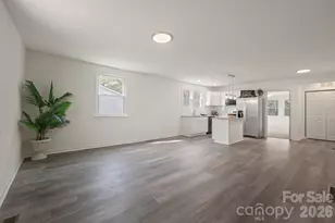 1417 N Oakwood St, Gastonia, NC 28052 - Photo 7