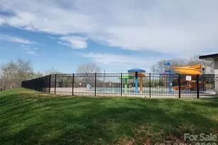 1417 N Oakwood St, Gastonia, NC 28052 - Photo 37