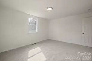 1417 N Oakwood St, Gastonia, NC 28052 - Photo 23