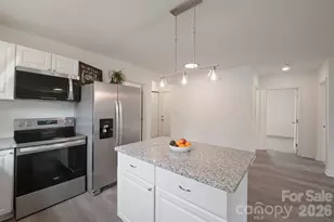 1417 N Oakwood St, Gastonia, NC 28052 - Photo 9