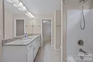 10817 Bere Island Dr, Charlotte, NC 28278 - Photo 25