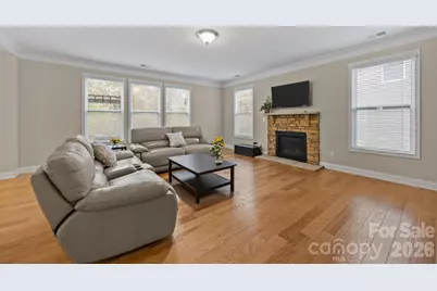 10817 Bere Island Drive, Charlotte, NC 28278 - Photo 13