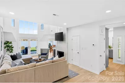 18521 Vineyard Point Lane, Cornelius, NC 28031 - Photo 9