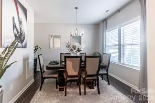 4320 Staffordshire Ln, Charlotte, NC 28213 - Photo 13