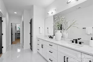 2013 South St, Charlotte, NC 28208 - Photo 27