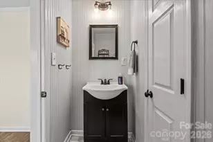 305 Linestowe Dr, Belmont, NC 28012 - Photo 25