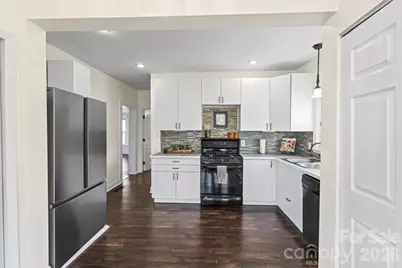 305 Linestowe Drive, Belmont, NC 28012 - Photo 7