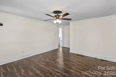 305 Linestowe Drive, Belmont, NC 28012 - Photo 3