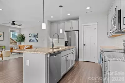 1112 Blueview Drive, Black Mountain, NC 28711 - Photo 5