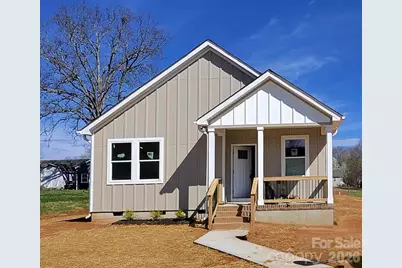 2616 Main Ave Drive NW, Hickory, NC 28601 - Photo 1