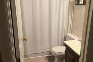 2705 N Center St, Hickory, NC 28601 - Photo 17