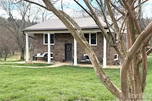 2825 Wendell St, Lenoir, NC 28645 - Photo 1