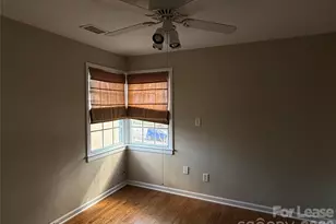 524 Wakefield Dr, Charlotte, NC 28209 - Photo 7