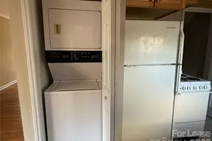 524 Wakefield Dr, Charlotte, NC 28209 - Photo 13