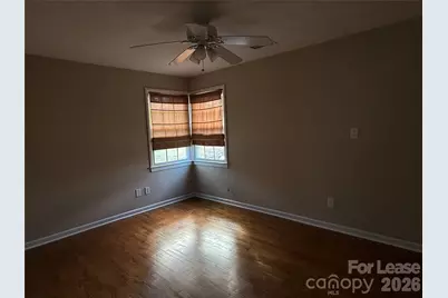 524 Wakefield Drive, Charlotte, NC 28209 - Photo 9