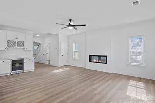 1242 N Sharon Amity Rd, Charlotte, NC 28211 - Photo 5