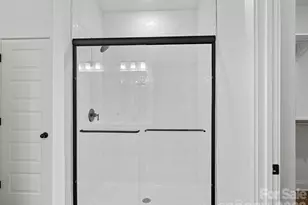 1242 N Sharon Amity Rd, Charlotte, NC 28211 - Photo 13