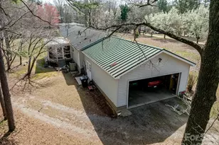 410 Geneva Dr, Rockwell, NC 28138 - Photo 5