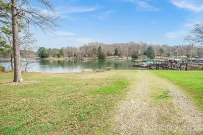 140 Pine Bluff Drive, Mooresville, NC 28117 - Photo 43