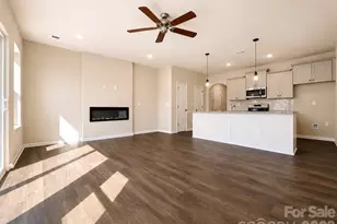 3110 Aberleaf Ln, Charlotte, NC 28227 - Photo 3