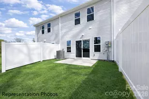 3110 Aberleaf Ln, Charlotte, NC 28227 - Photo 3