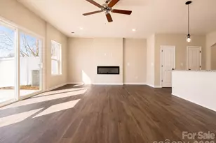 3110 Aberleaf Ln, Charlotte, NC 28227 - Photo 5