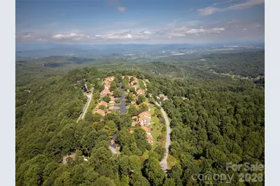 204 Fleetwood Plaza, Hendersonville, NC 28739 - Photo 21