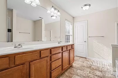 4423 Austin Dekota Drive, Charlotte, NC 28269 - Photo 25