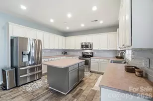 125 N Wendover Trace, Mooresville, NC 28117 - Photo 13