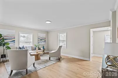 913 W 3rd Avenue, Gastonia, NC 28052 - Photo 9