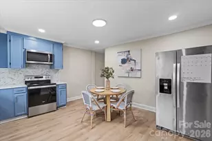 913 W 3rd Ave, Gastonia, NC 28052 - Photo 11