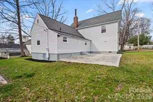 913 W 3rd Ave, Gastonia, NC 28052 - Photo 23