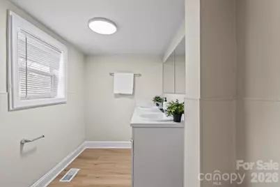 913 W 3rd Avenue, Gastonia, NC 28052 - Photo 29