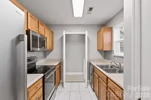 702 Olde Covington Way, Arden, NC 28704 - Photo 7