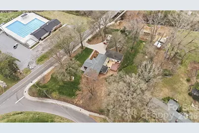 406 Coulwood Drive, Charlotte, NC 28214 - Photo 47