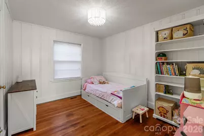 2400 Markham Court, Charlotte, NC 28205 - Photo 7