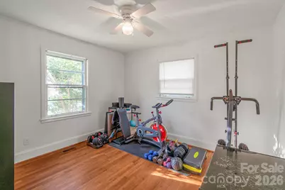 2400 Markham Court, Charlotte, NC 28205 - Photo 9