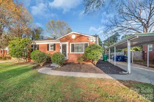 2400 Markham Ct, Charlotte, NC 28205 - Photo 25